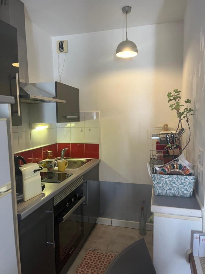 P'Tit Cosy St Denis - Centre Apartment Сен Дьони Екстериор снимка